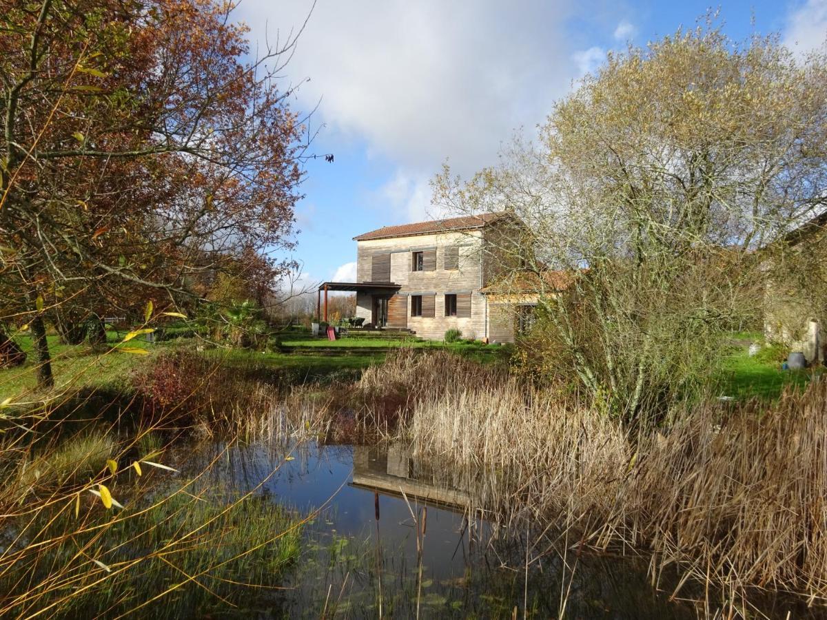 Saint-Gourson Relais De La Brande B&B 외부 사진
